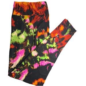 New LuLaRoe Vibrant Abstract Neon Tie Dye On Black Background Size TC2 (20-26)